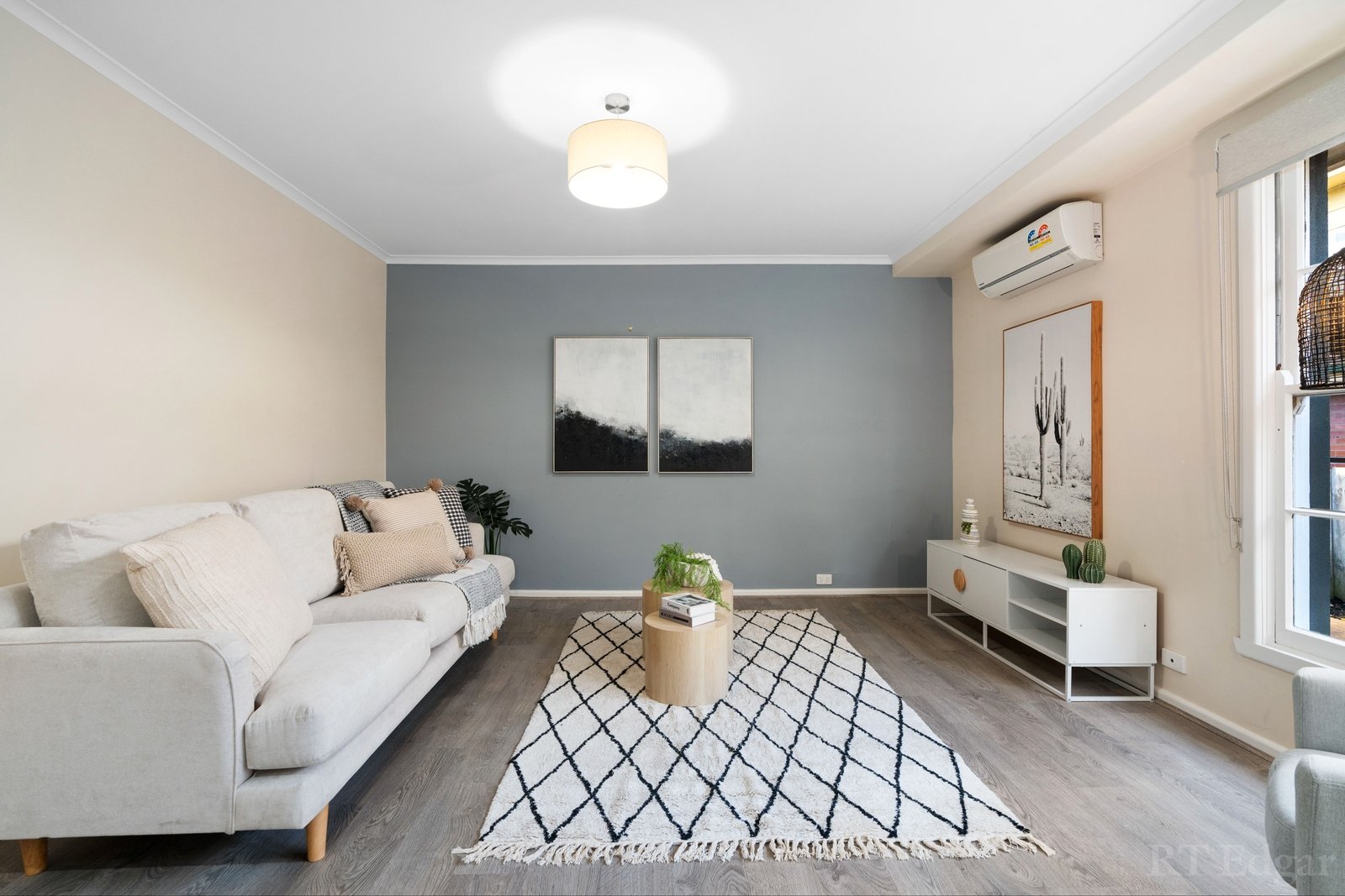 Real Estate and Property in 58 Barter Crescent, Forest Hill, VIC