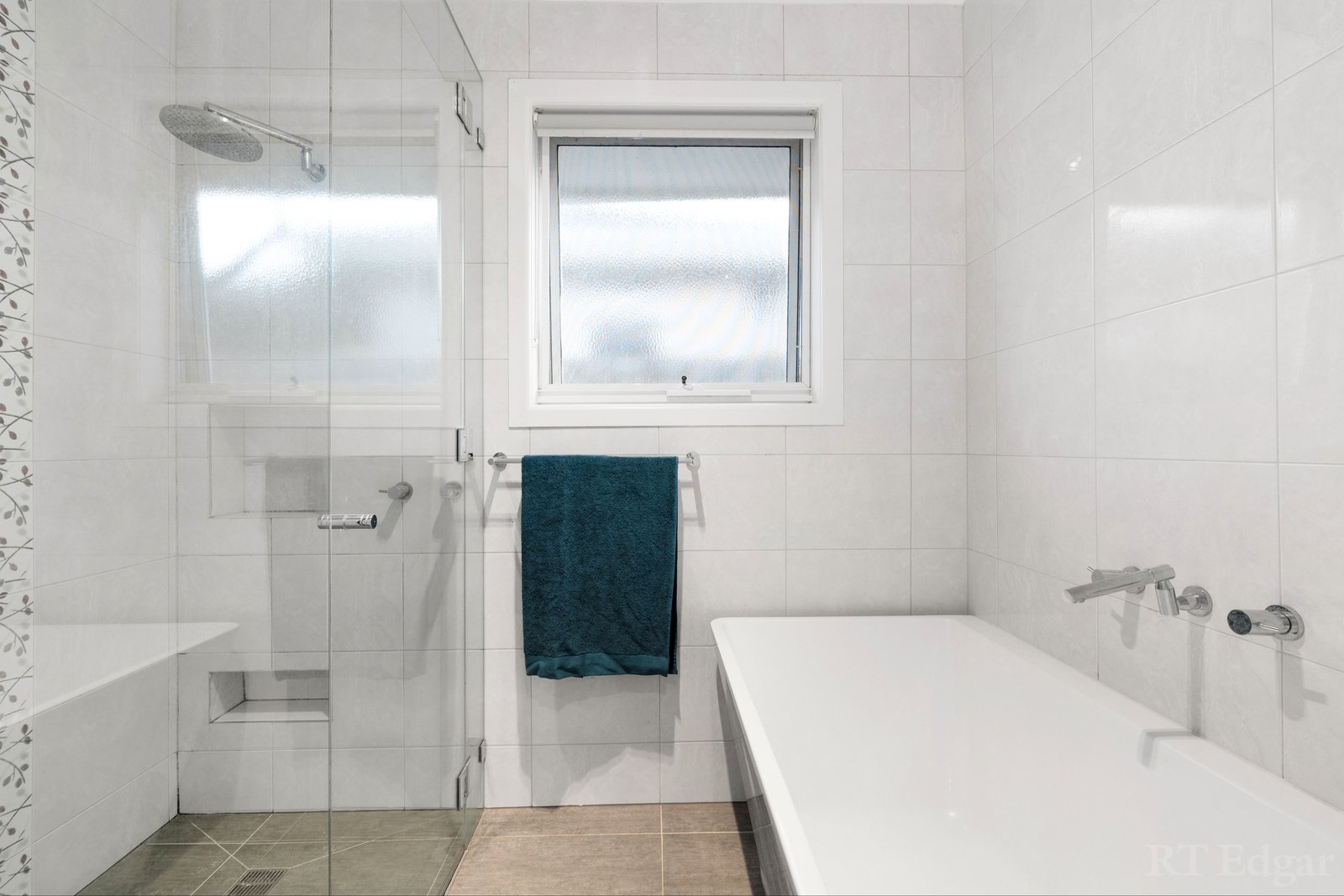 Real Estate and Property in 58 Barter Crescent, Forest Hill, VIC