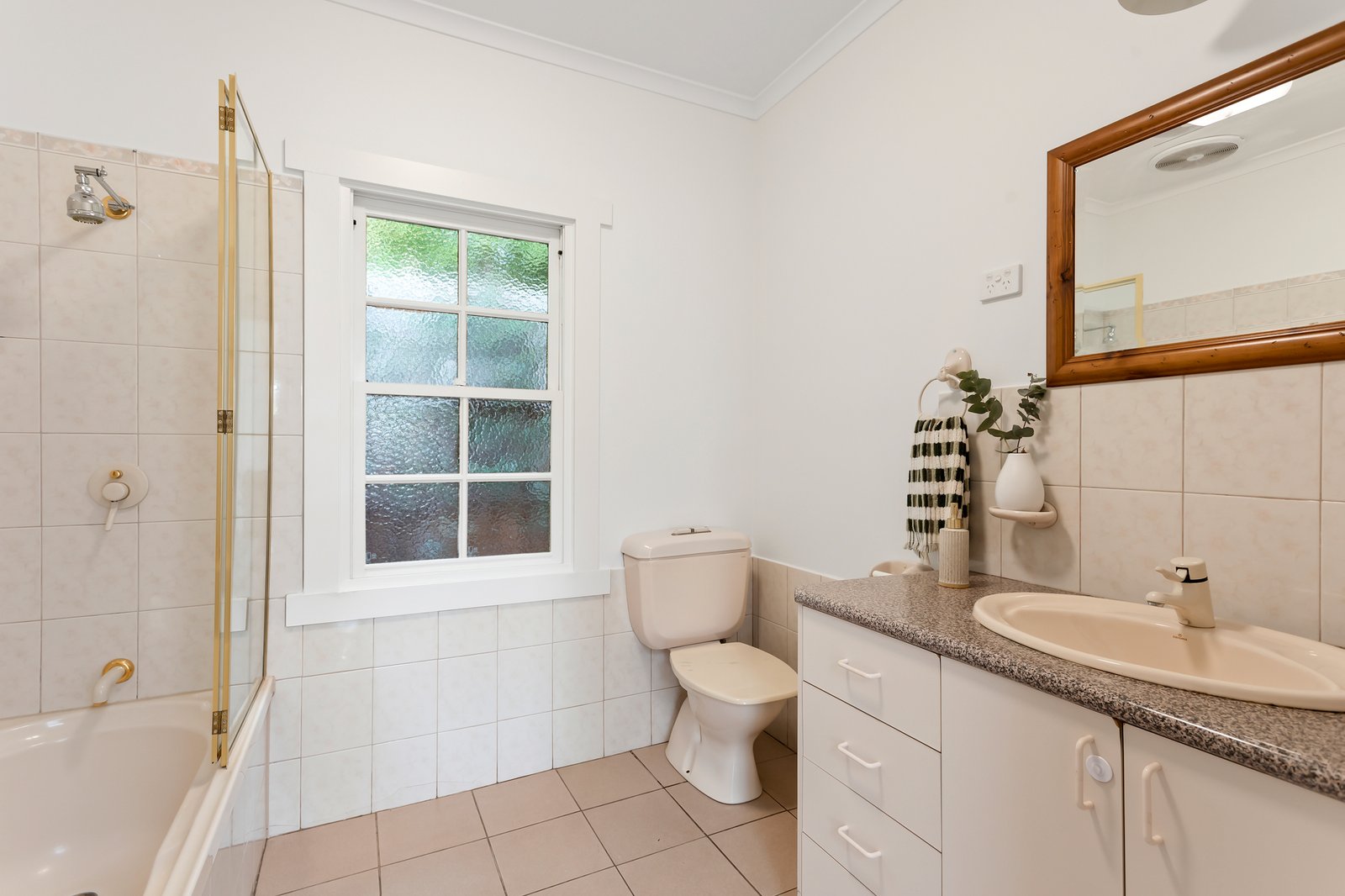 Real Estate and Property in 58 Bendigo Avenue, Bentleigh, VIC