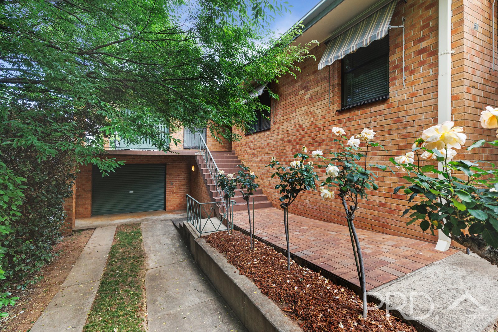 58 Carey Street TUMUT 2