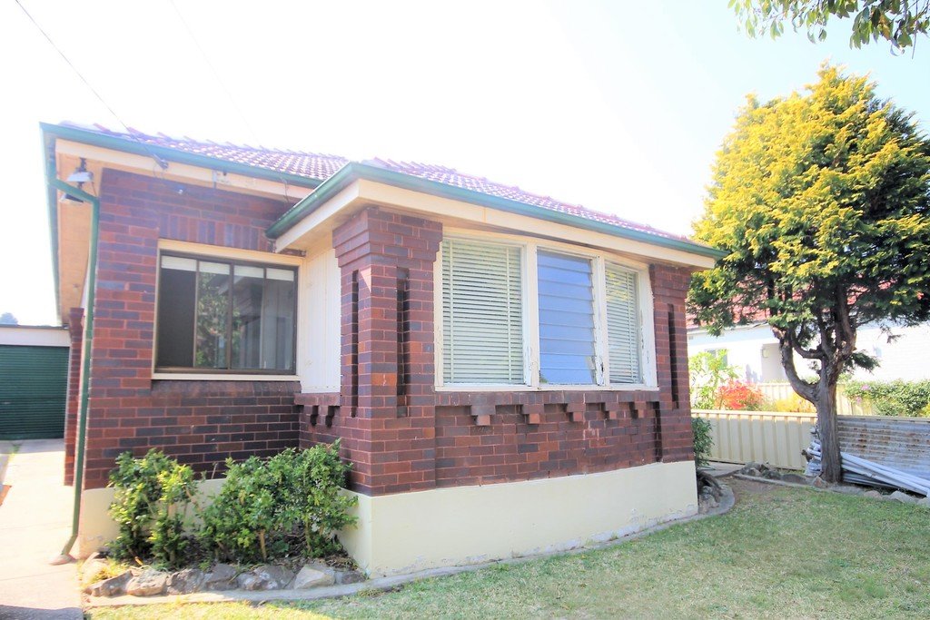 58 Caroline Street KINGSGROVE 1