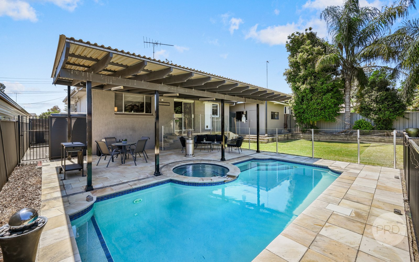 58 Chesterfield Road SOUTH PENRITH 9