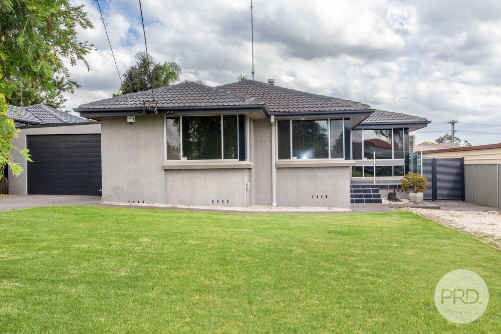 58 Chesterfield Road SOUTH PENRITH 3