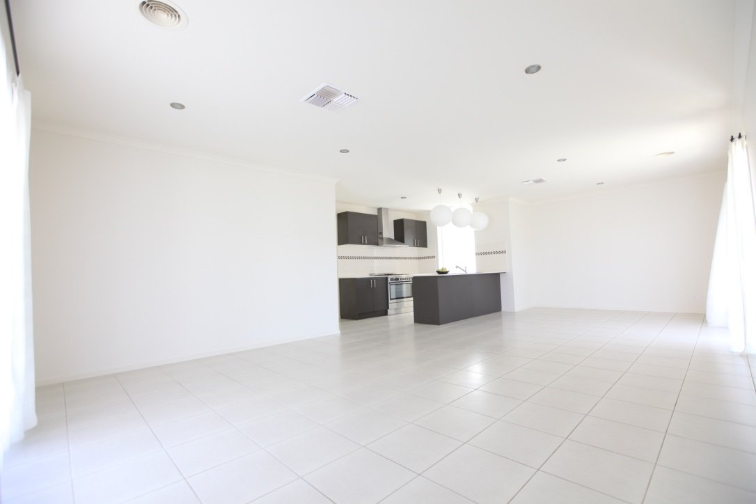 Gallery: 58 Creekside Drive