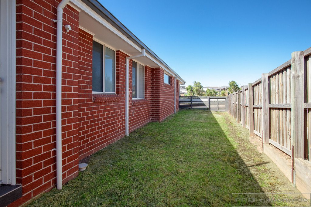 58 Darcys Circuit GILLIESTON HEIGHTS 22