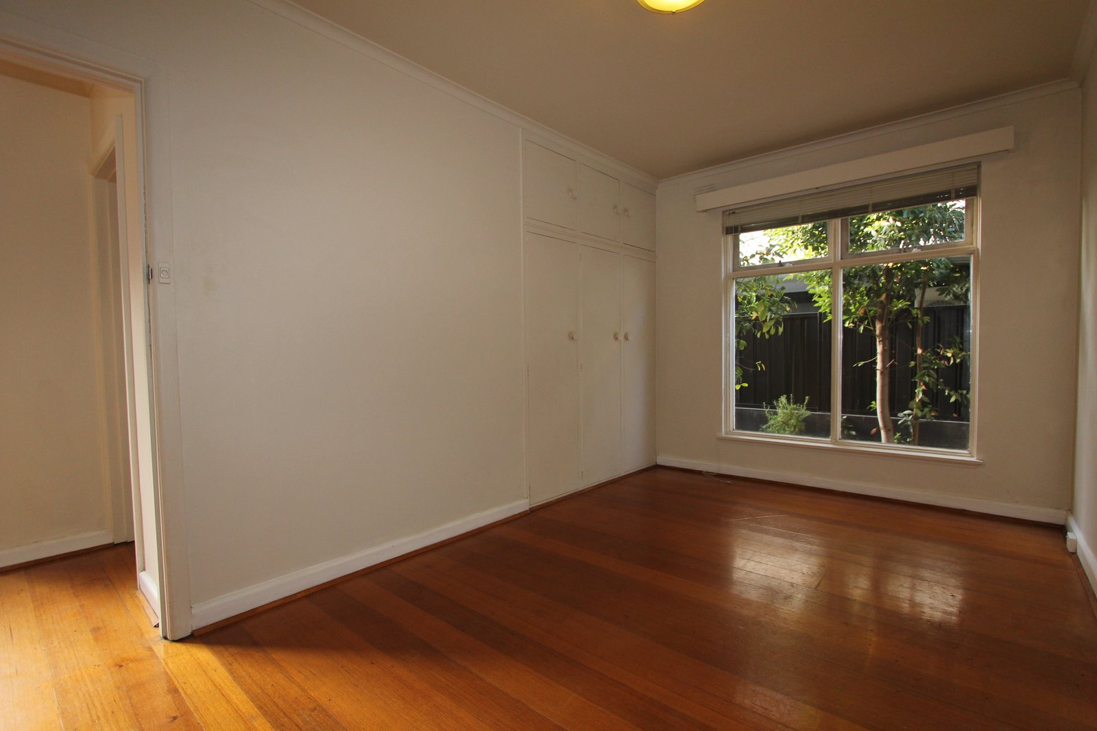 Real Estate and Property in 5/8 Docker Street, Elwood, VIC