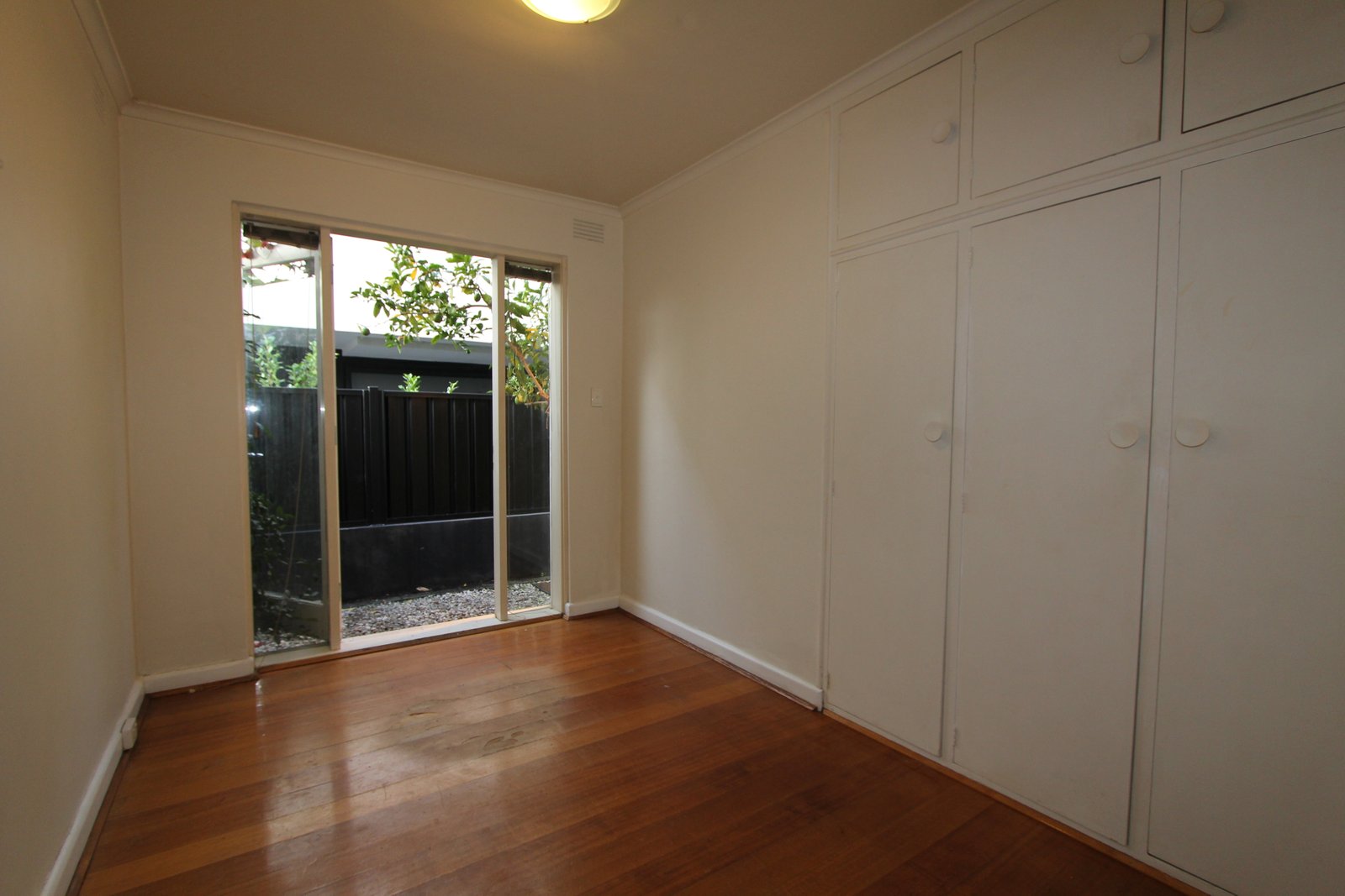 Real Estate and Property in 5/8 Docker Street, Elwood, VIC