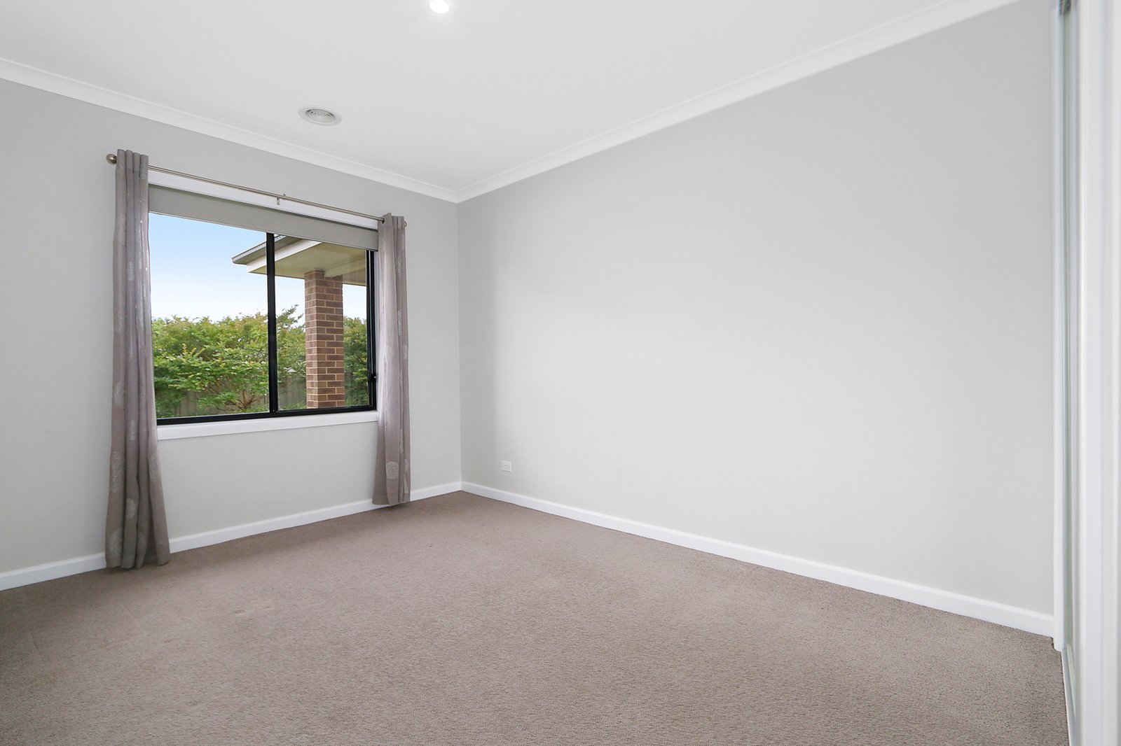 58 Felstead Circuit THURGOONA 7