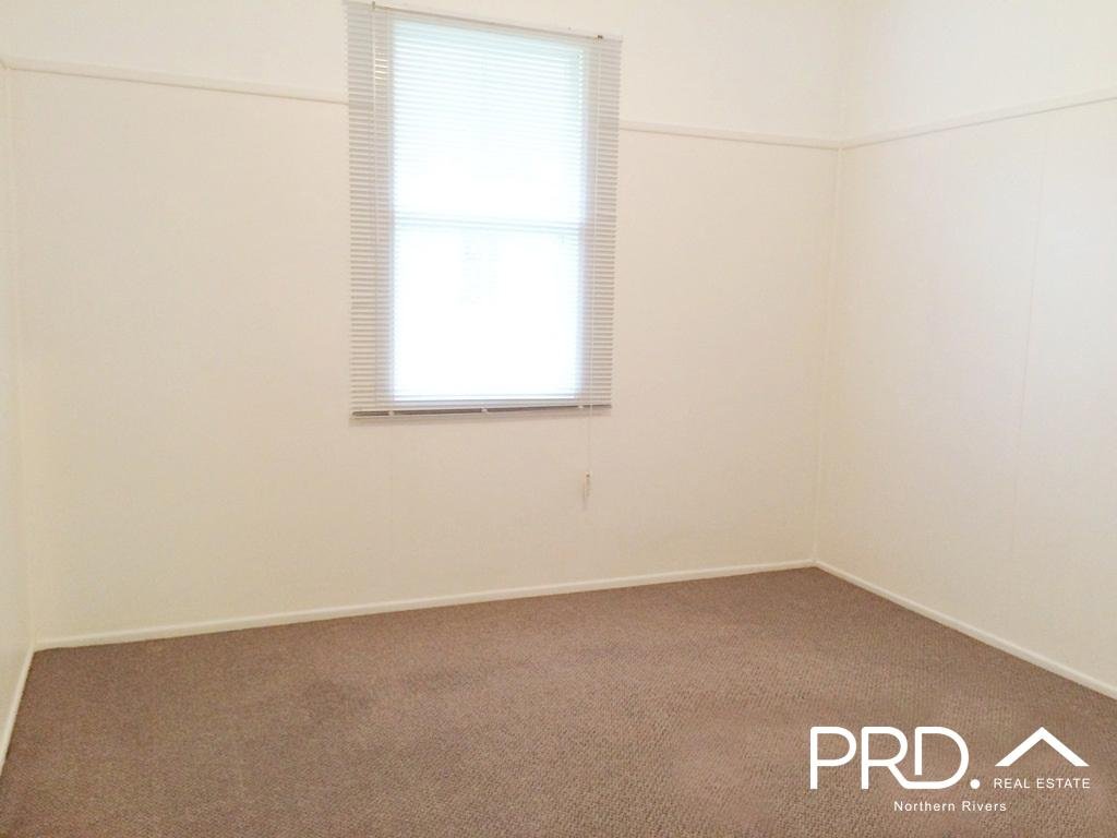 58 Fergusson St  CASINO 16