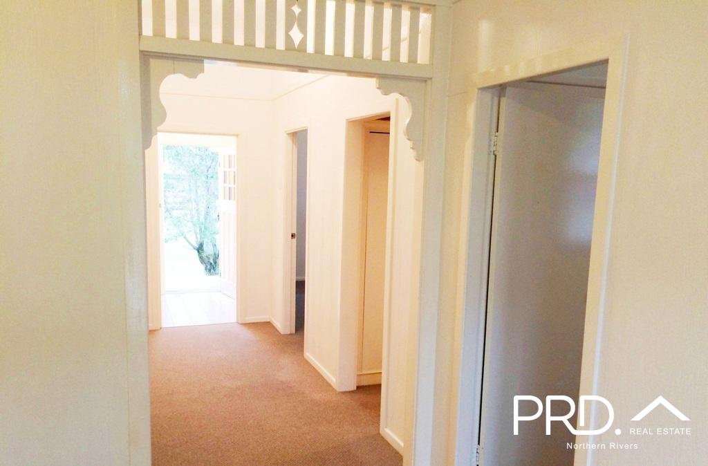 58 Fergusson St  CASINO 18