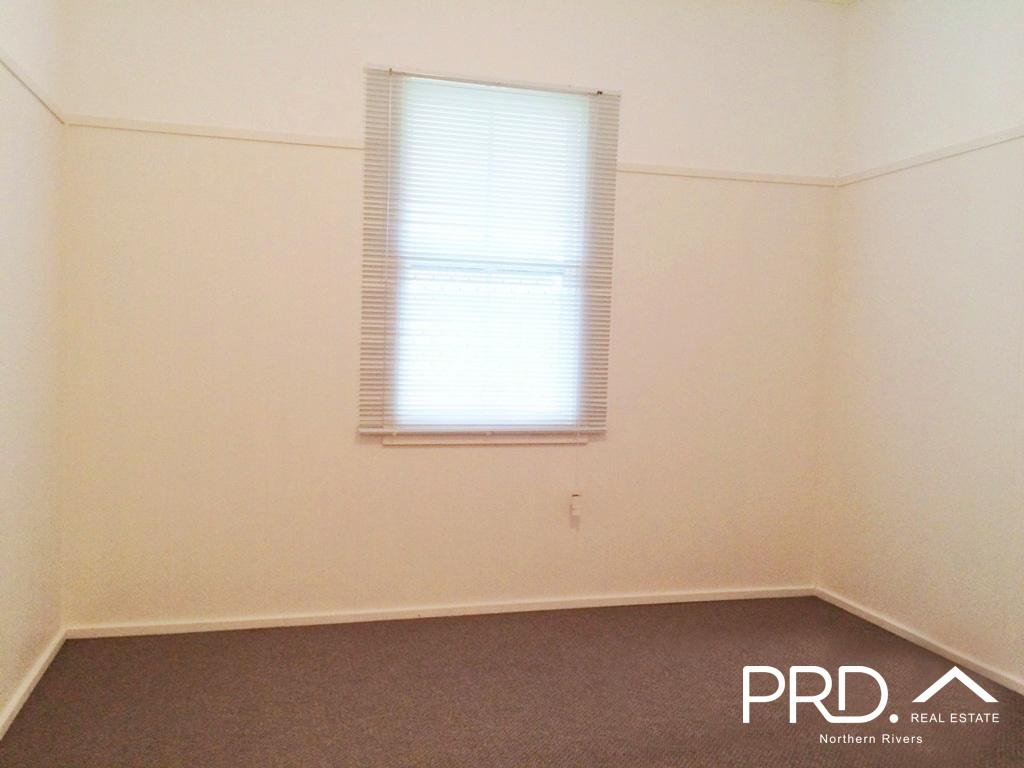 58 Fergusson St  CASINO 19