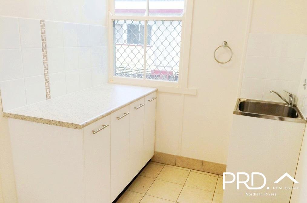 58 Fergusson St  CASINO 21