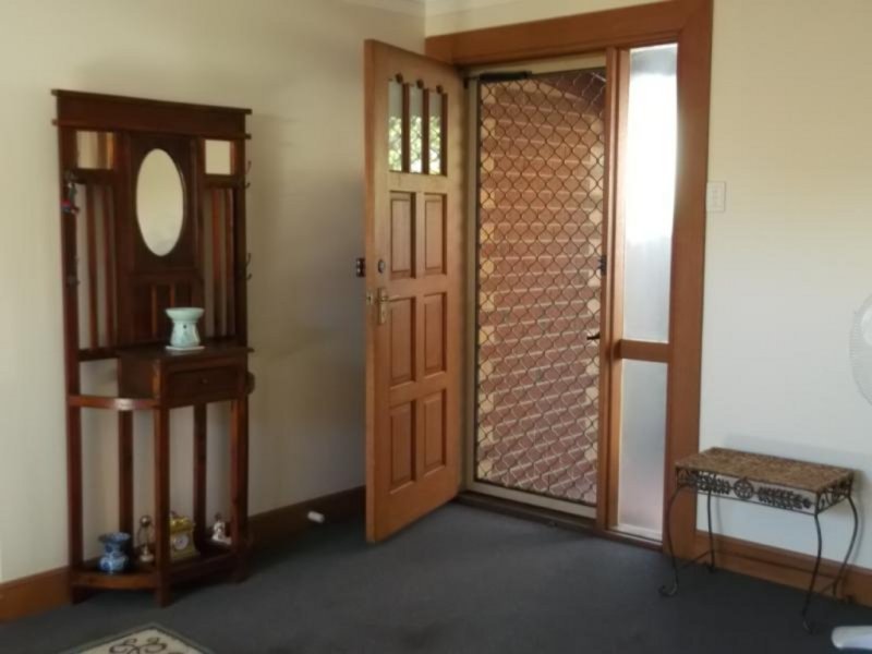 Gallery: 58 Francis Street
