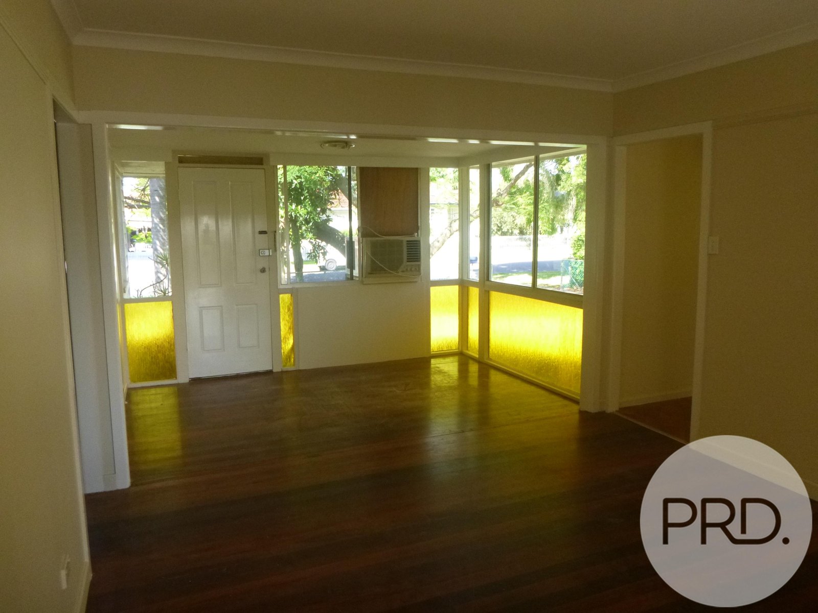 58 GOLD Street BANYO 3