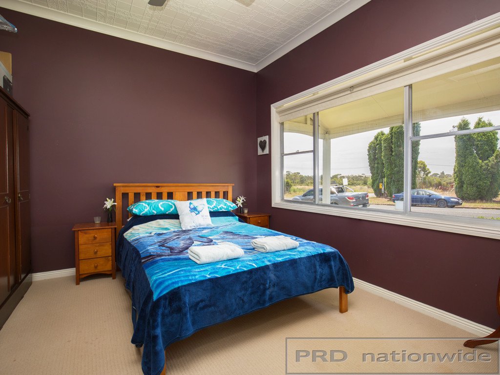 58 Government Road WESTON 9