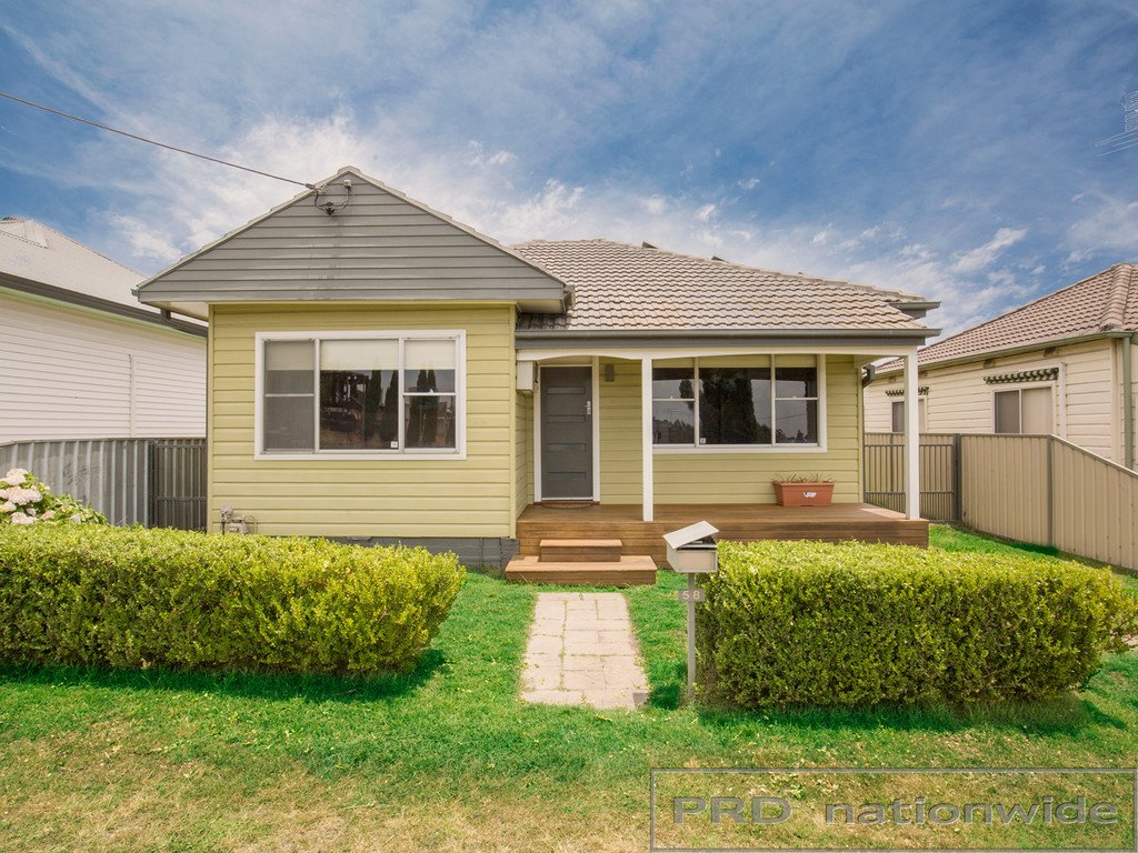 58 Government Road WESTON 13