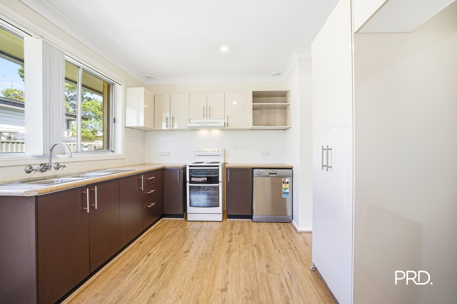 58 Greenway Dr  South Penrith 8