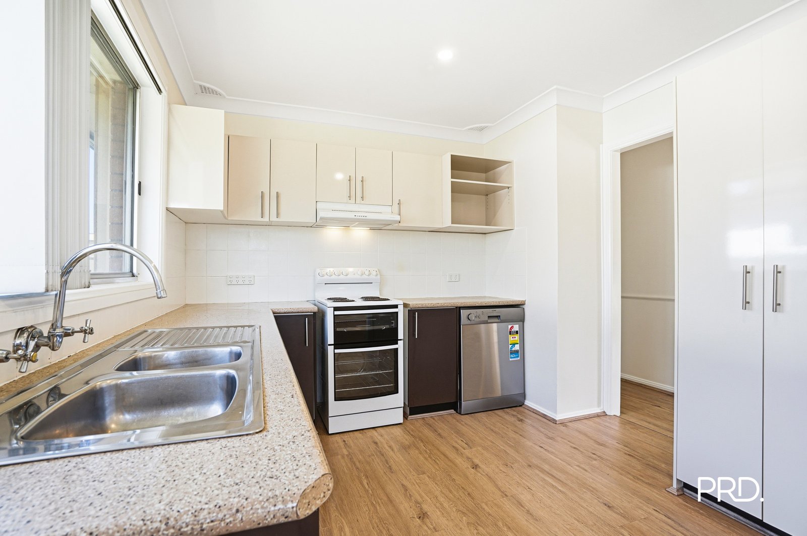 58 Greenway Dr  South Penrith 9