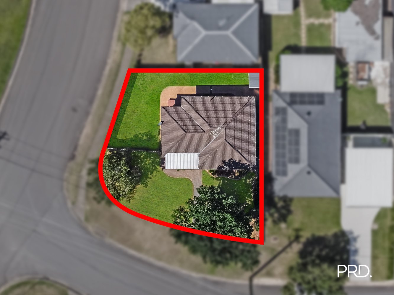 58 Greenway Dr  South Penrith 13