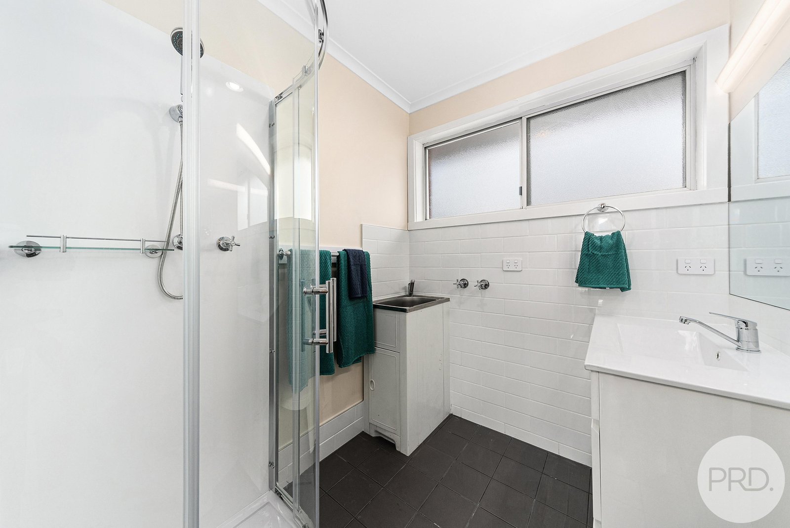 5/8 Hull Street GLENORCHY 8