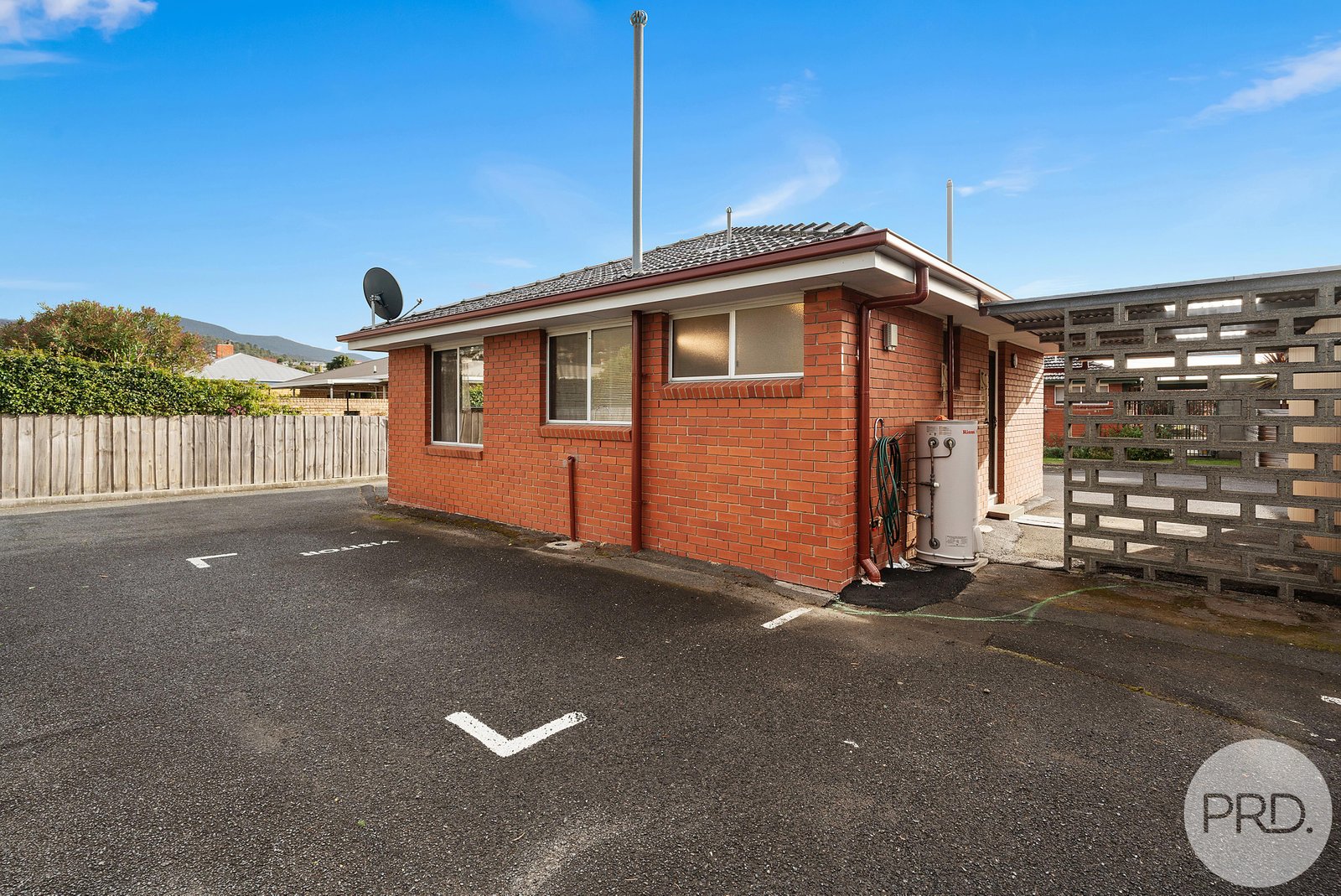 5/8 Hull Street GLENORCHY 10