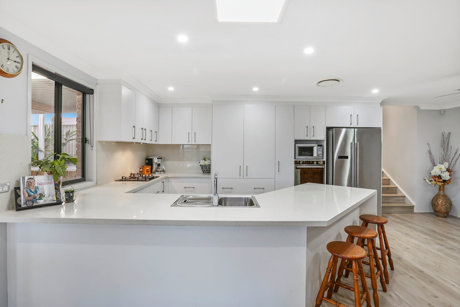 58 Kanahooka Rd  KANAHOOKA 3