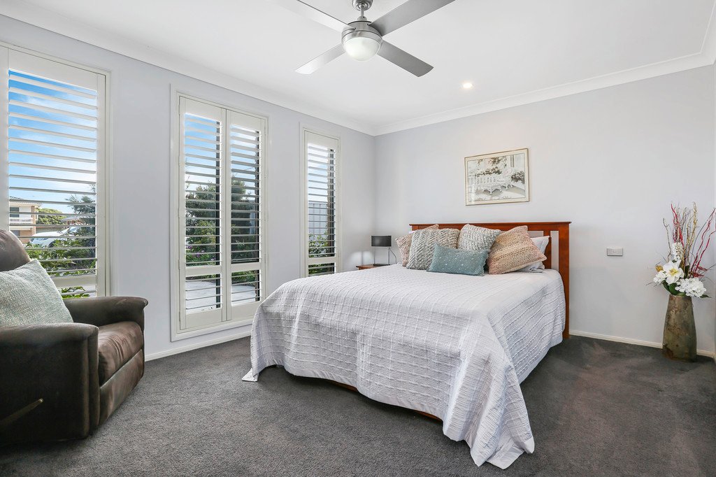 58 Kanahooka Rd  KANAHOOKA 4