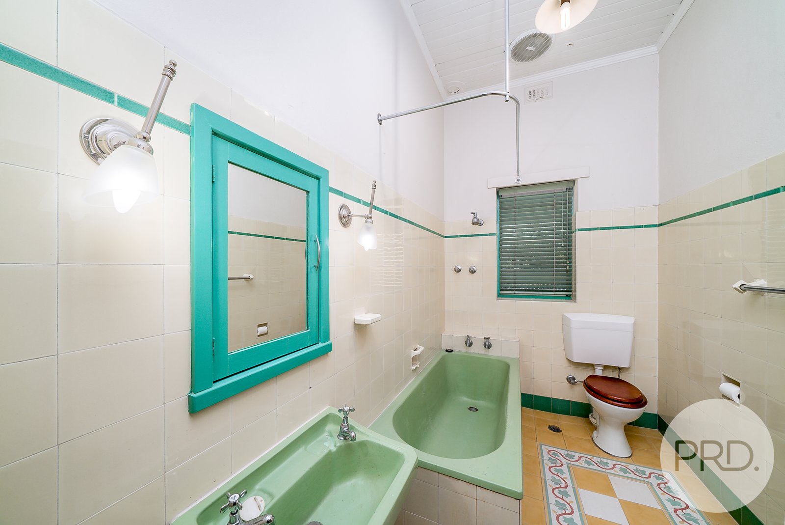 58 Kincaid Street WAGGA WAGGA 8