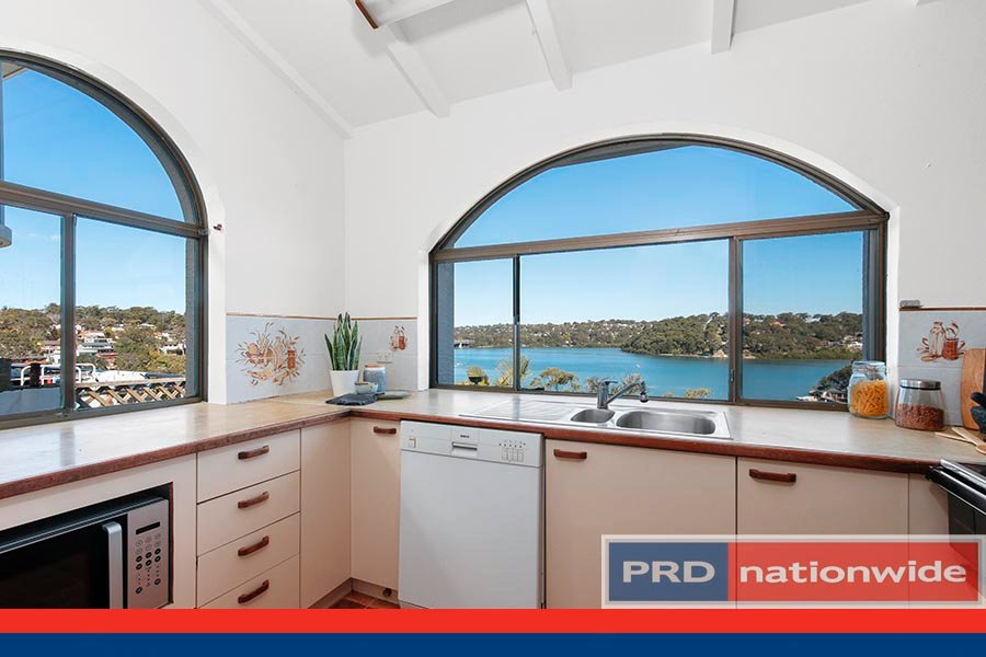 58 Lansdowne Parade OATLEY 8