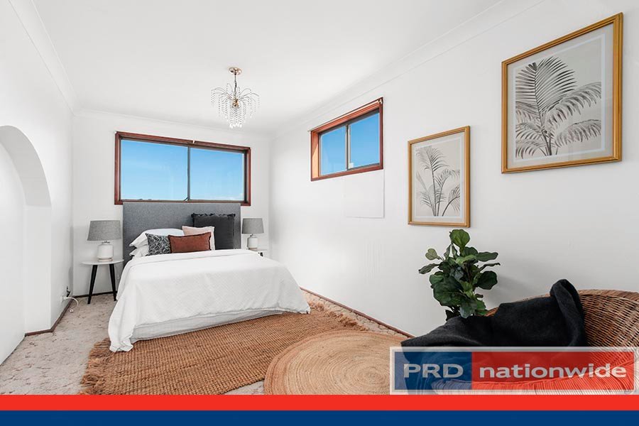 58 Lansdowne Parade OATLEY 9