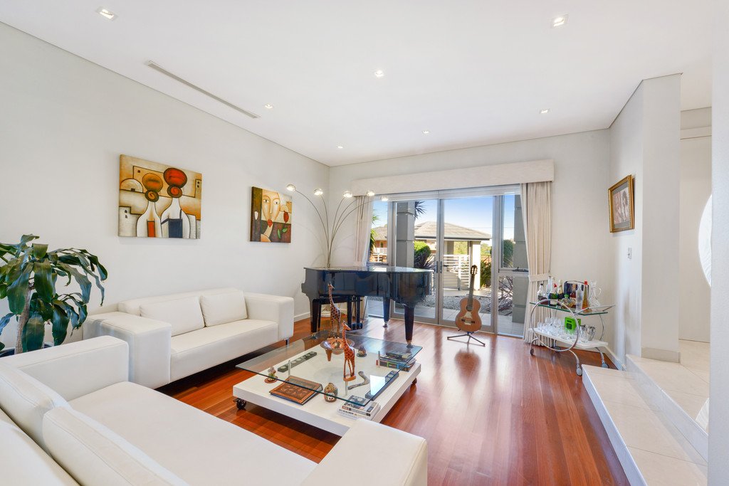 58 Ludgate Street ROSELANDS 6