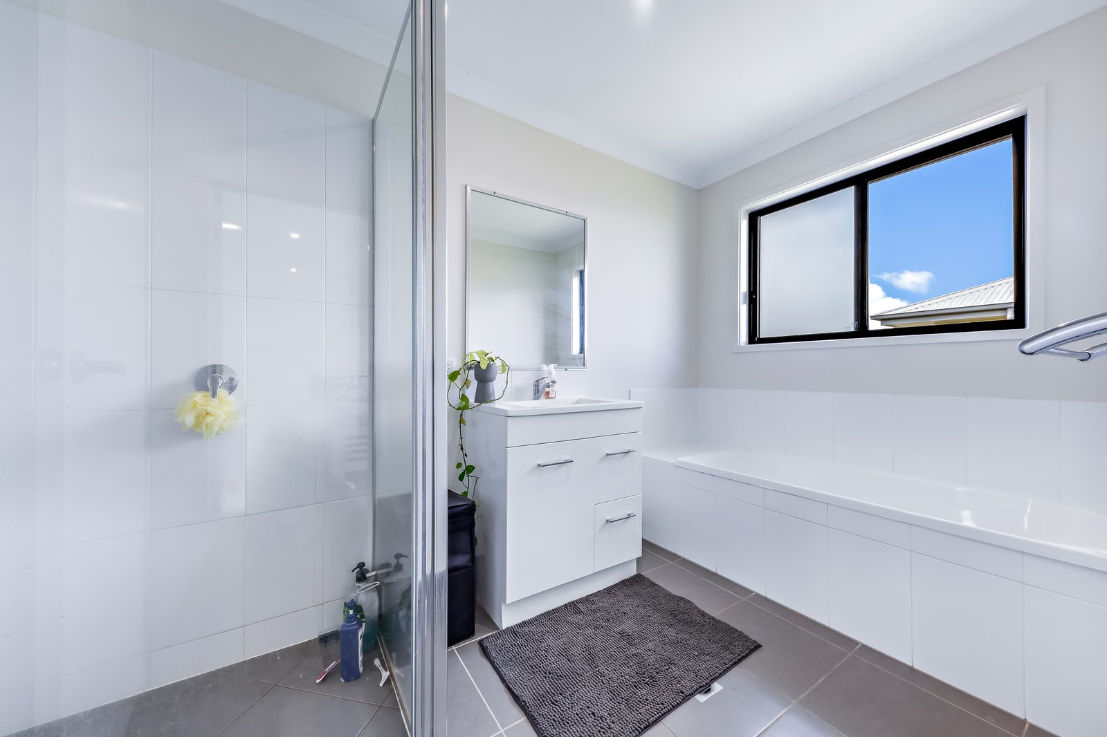 58 Macarthur Drive CANNONVALE 11