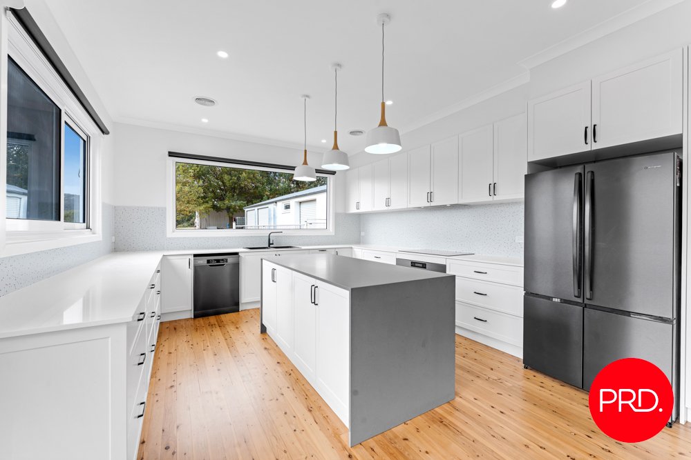 58 Mecca Lane BUNGENDORE 2