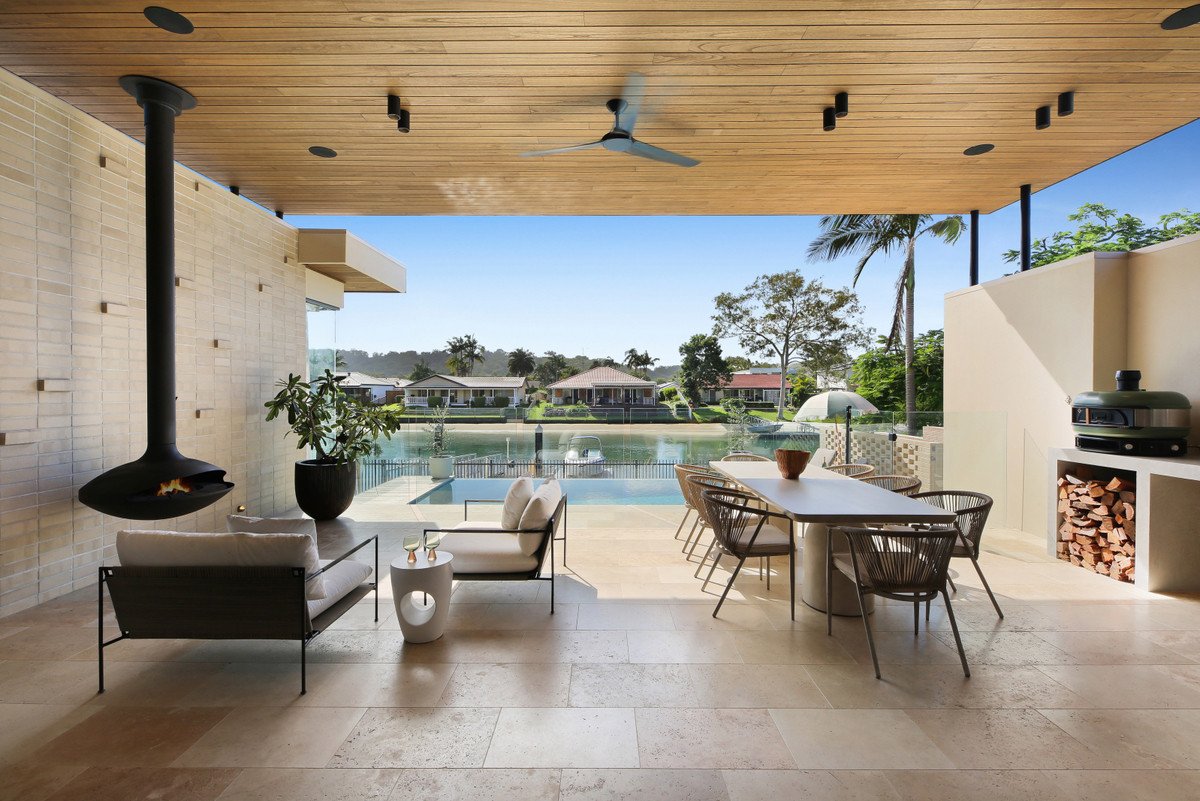 58 Melaleuca Drive Palm Beach 3