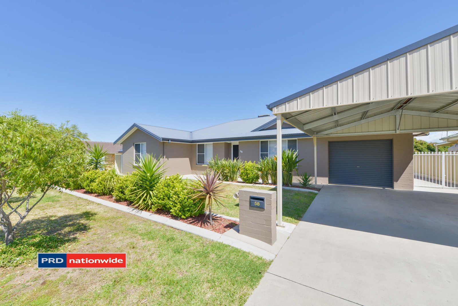 58 Milburn Road TAMWORTH 9