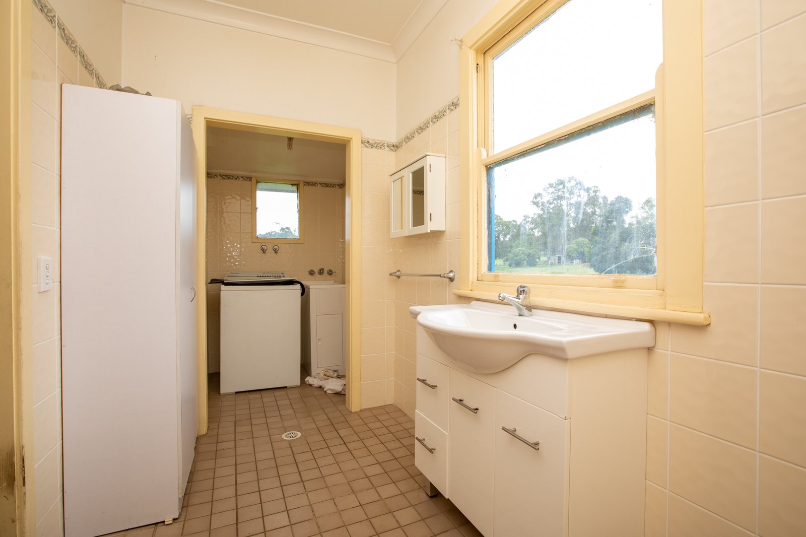 58 Nelson Street GRETA 9