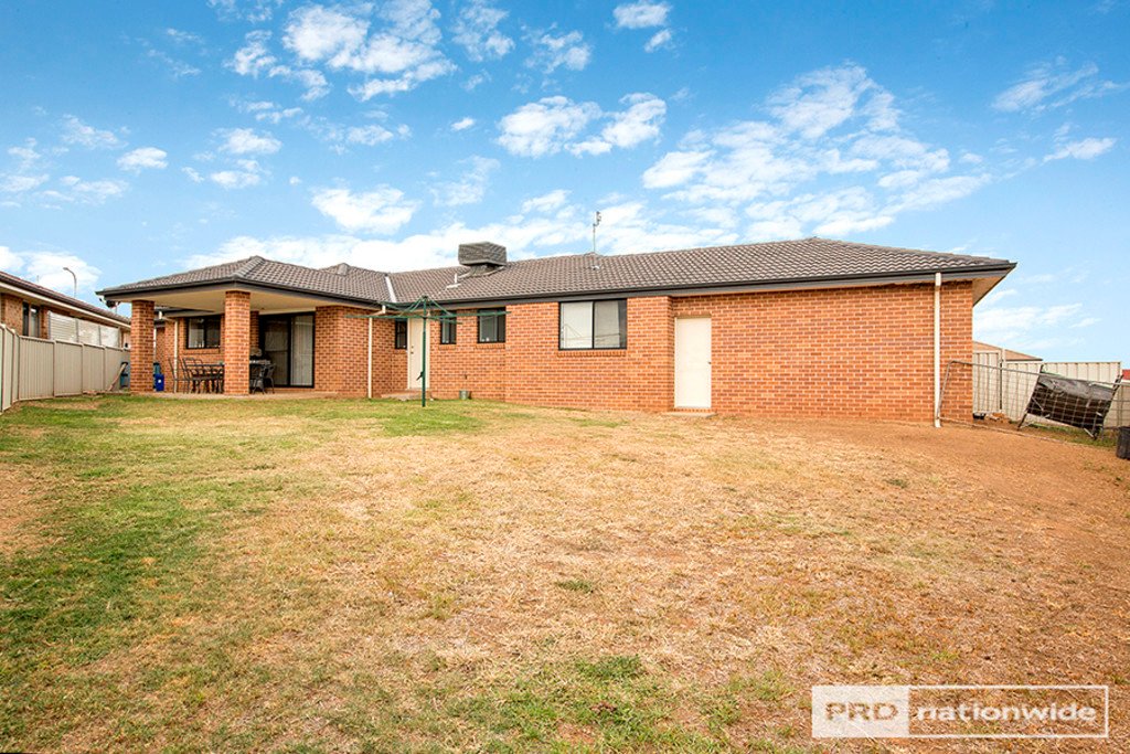 58 Orley Drive TAMWORTH 10