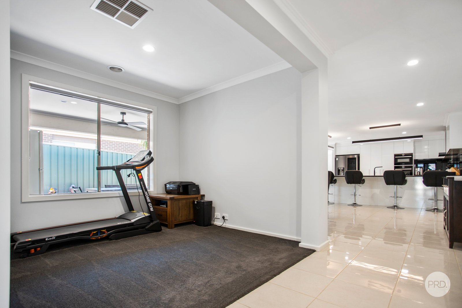 58 Queen Street KANGAROO FLAT 6