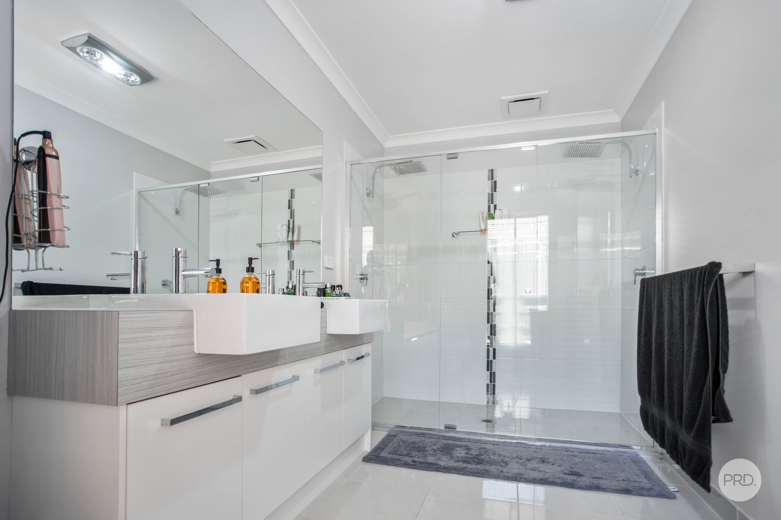 58 Queen Street KANGAROO FLAT 9