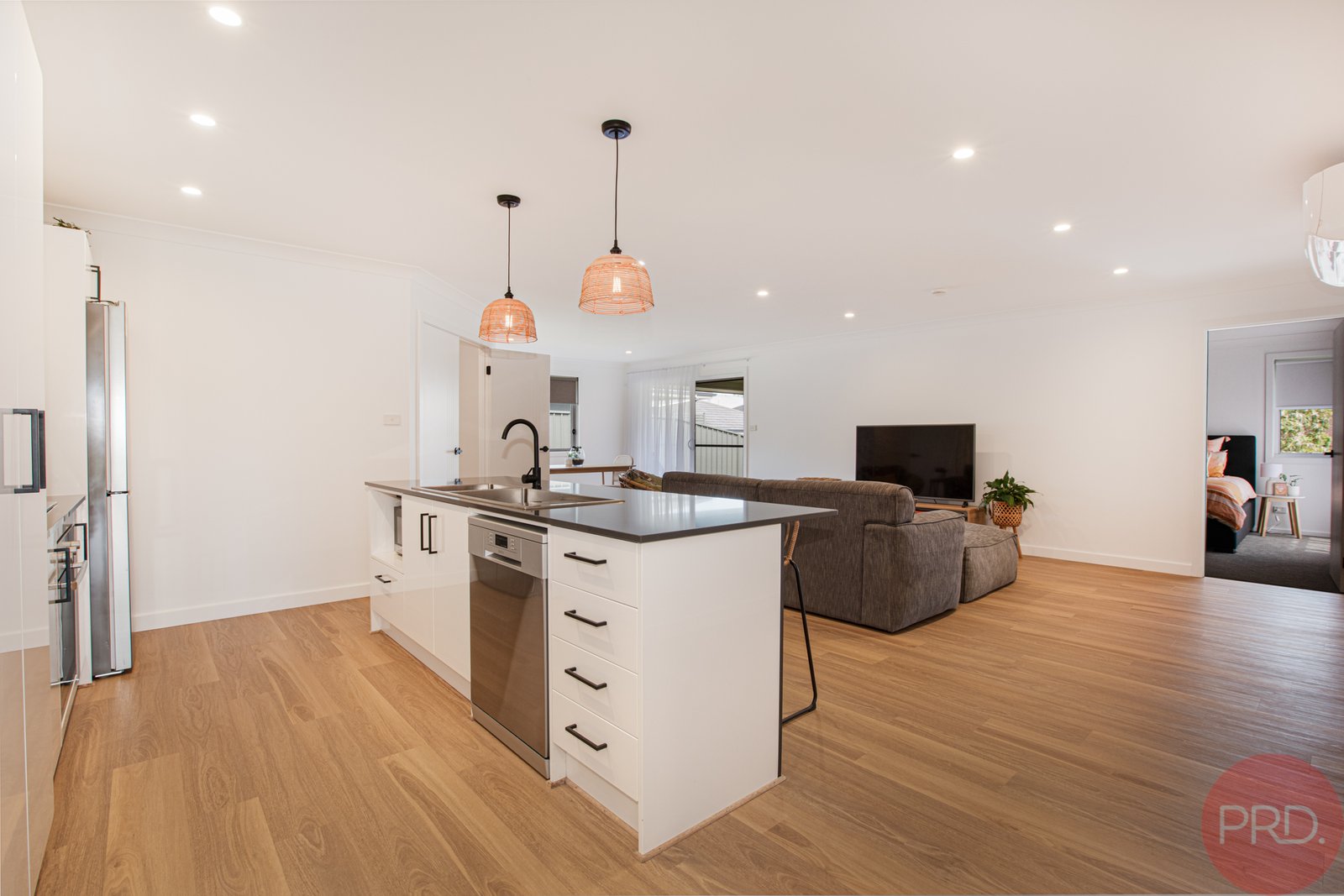 58 Radiant Avenue BOLWARRA HEIGHTS 5