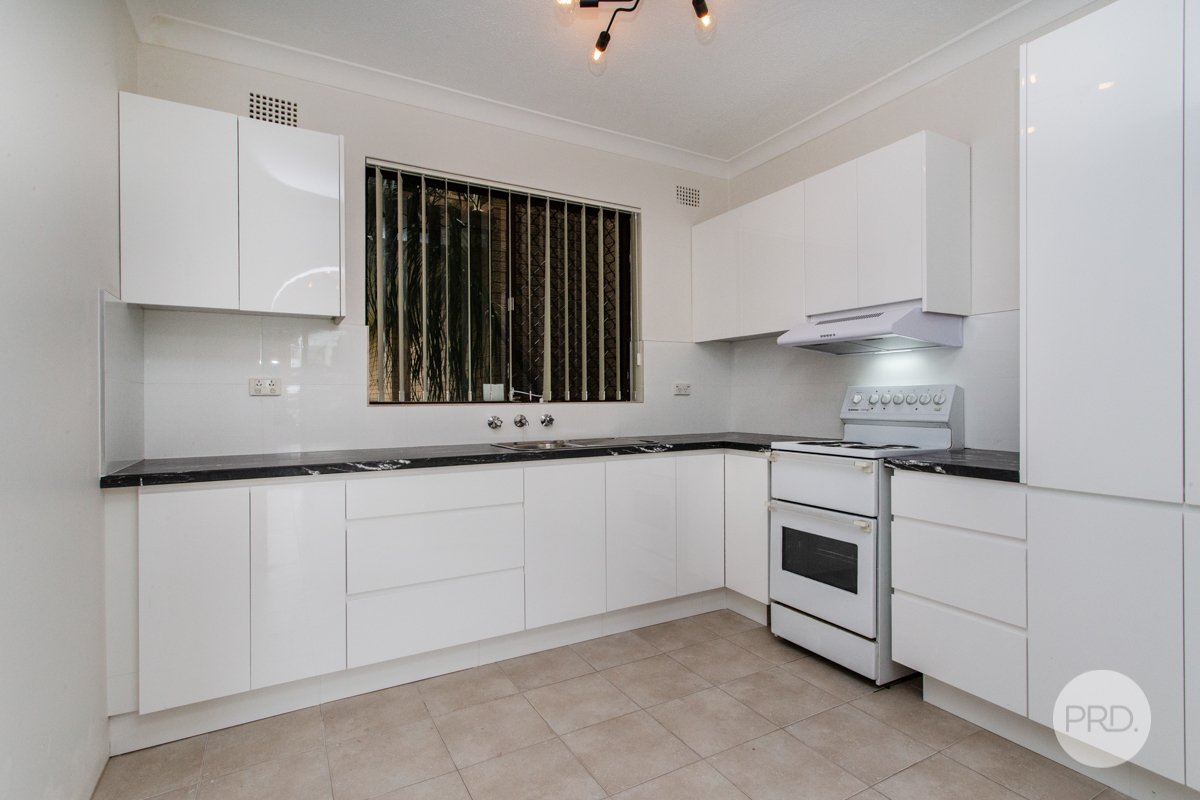 5/8 Railway Street WERRINGTON 6