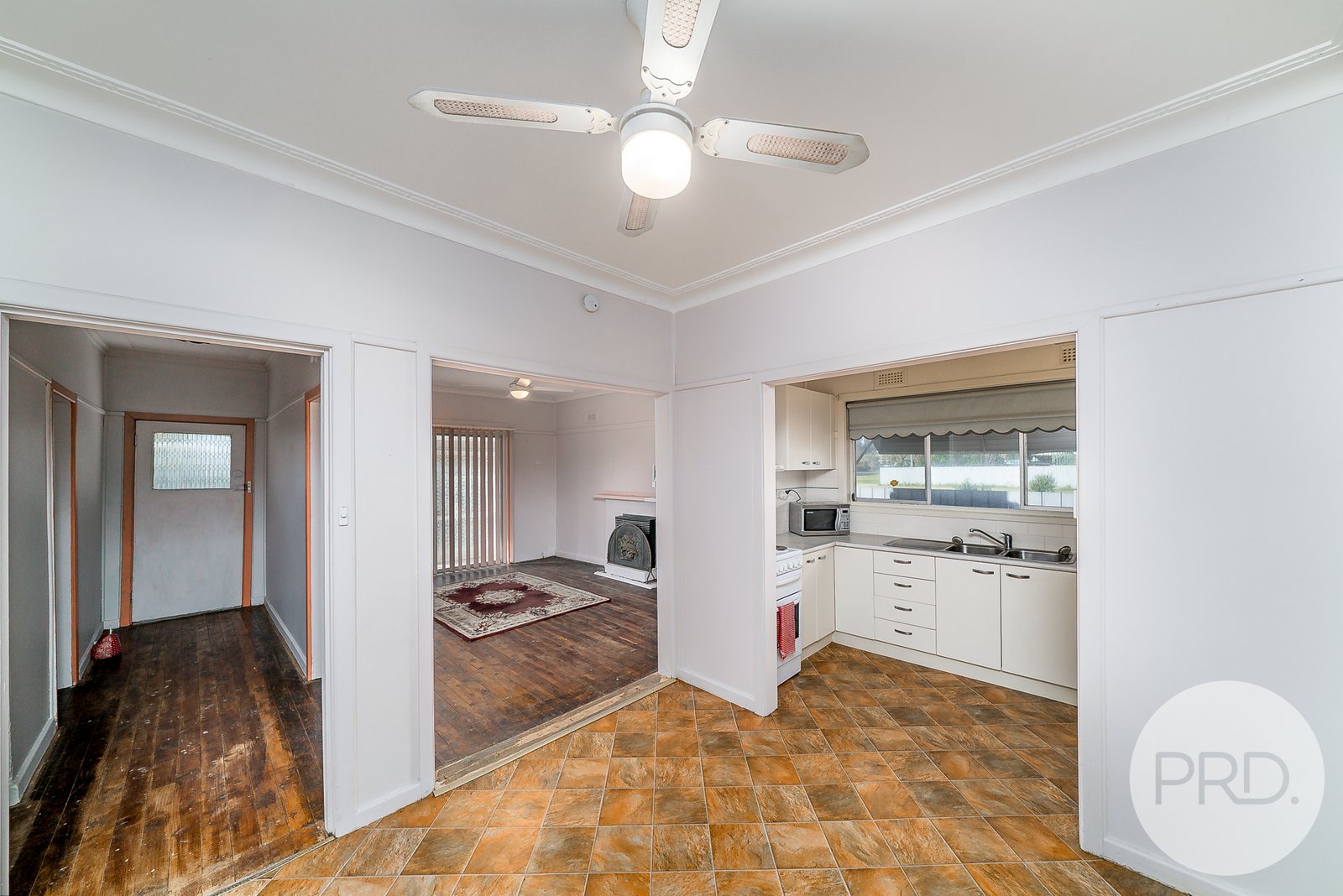 58 Reid Street LOCKHART 7