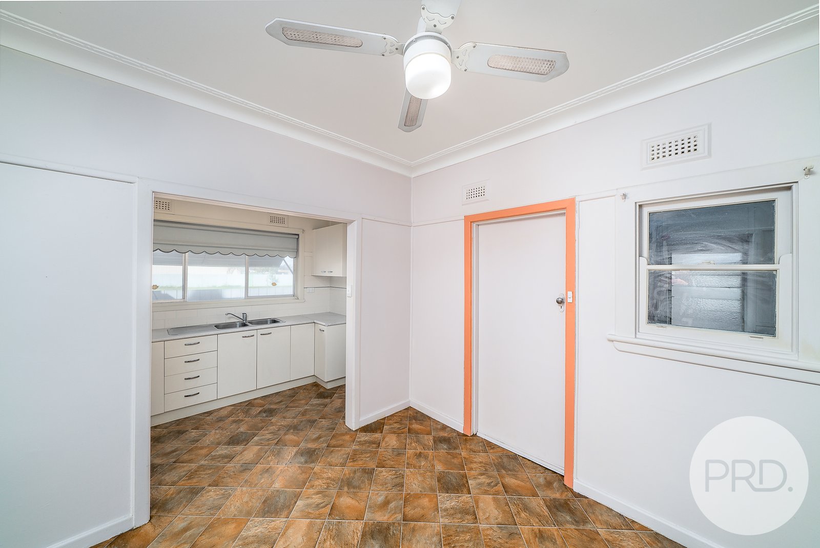 58 Reid Street LOCKHART 8