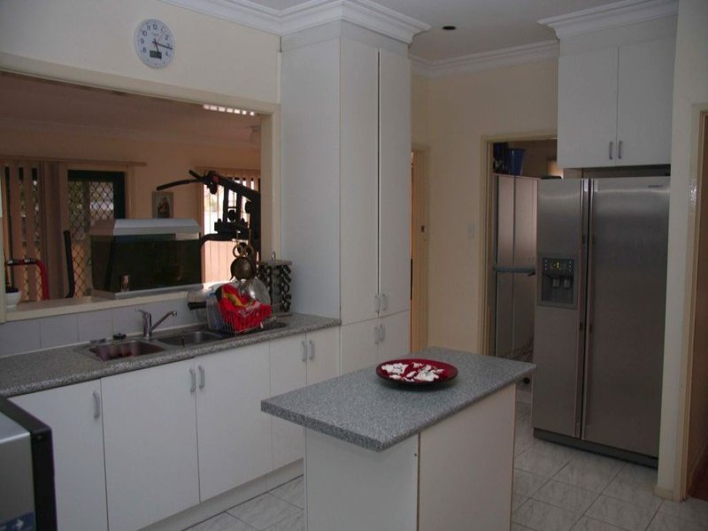 Gallery: 58 Roberts Street
