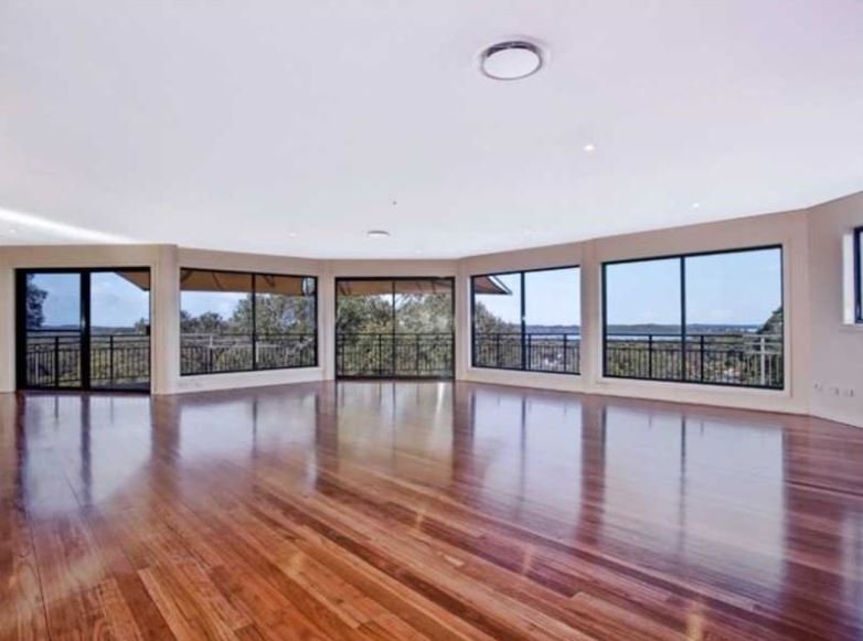 58 Scott Circuit SALAMANDER BAY 1