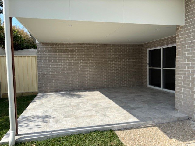 58 Simon Street CORINDI BEACH 17