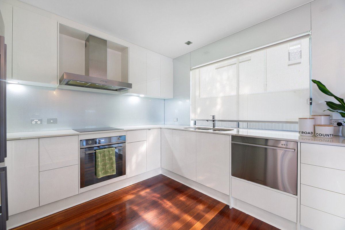 58 Sky Royal Terrace Burleigh Heads 4