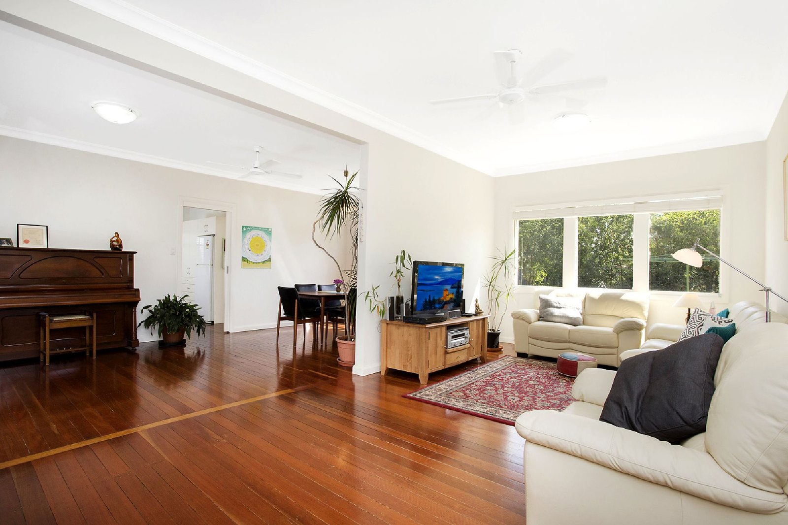 58 Station Lane LOCHINVAR 4