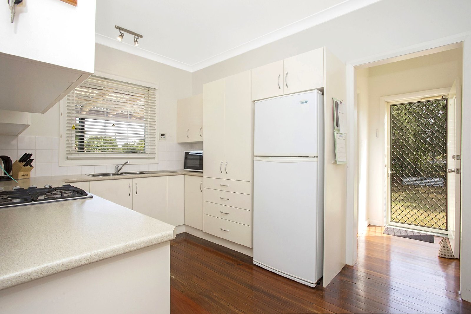58 Station Lane LOCHINVAR 7
