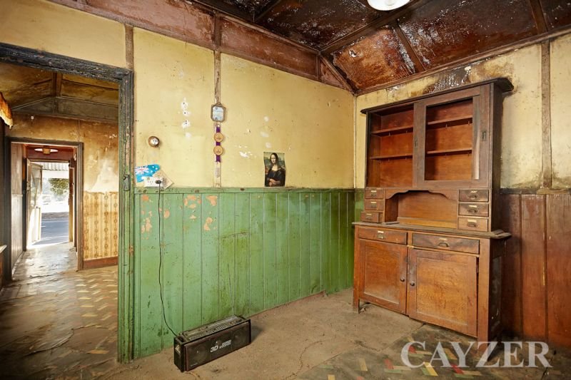 Gallery: 58 Station Street
